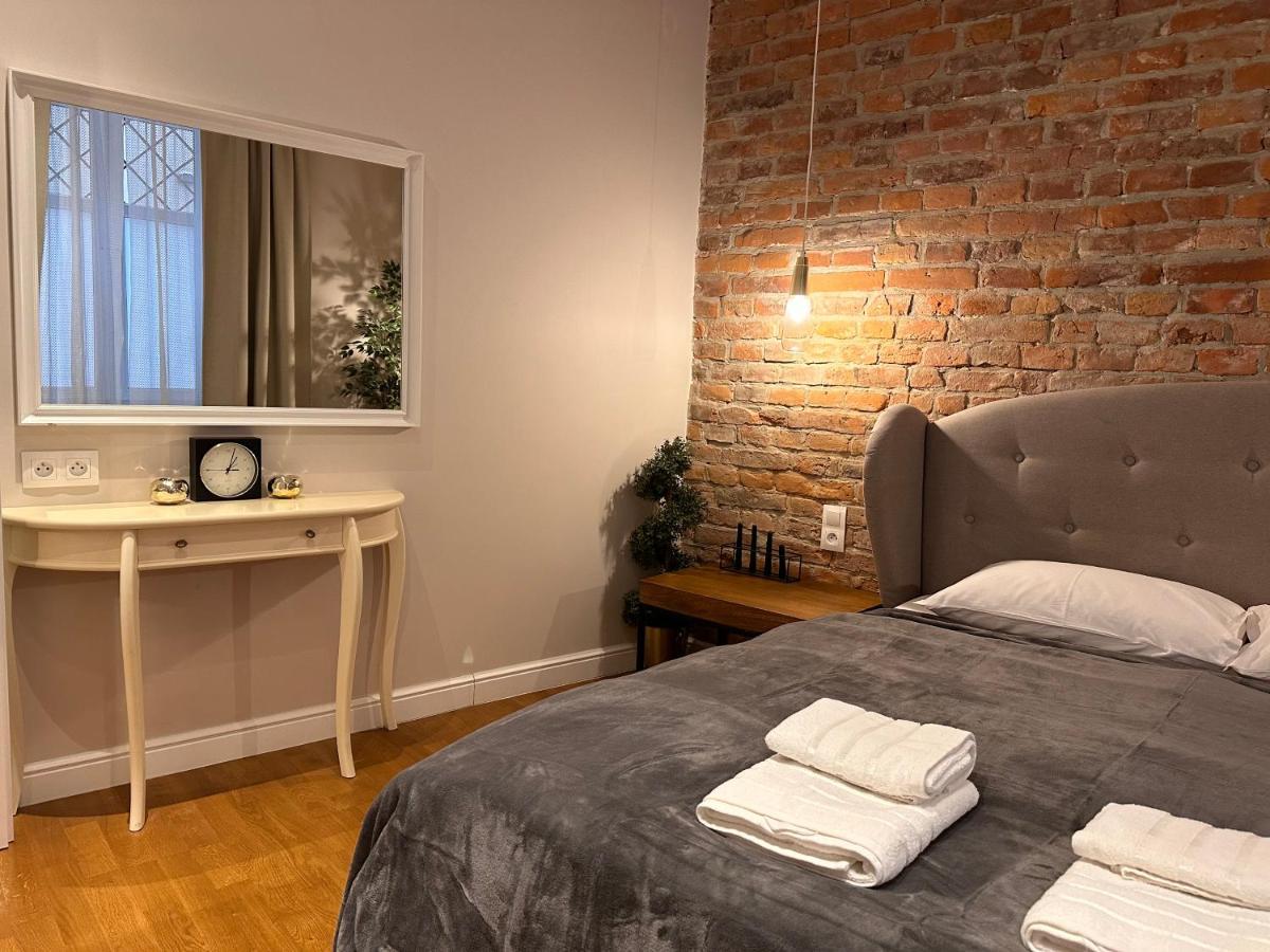 Centrum Apartamenty Stare Miasto Krasków Εξωτερικό φωτογραφία